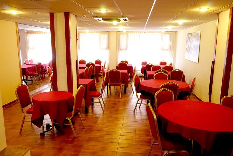 Hotel Checkin Torredembarra Esterno foto